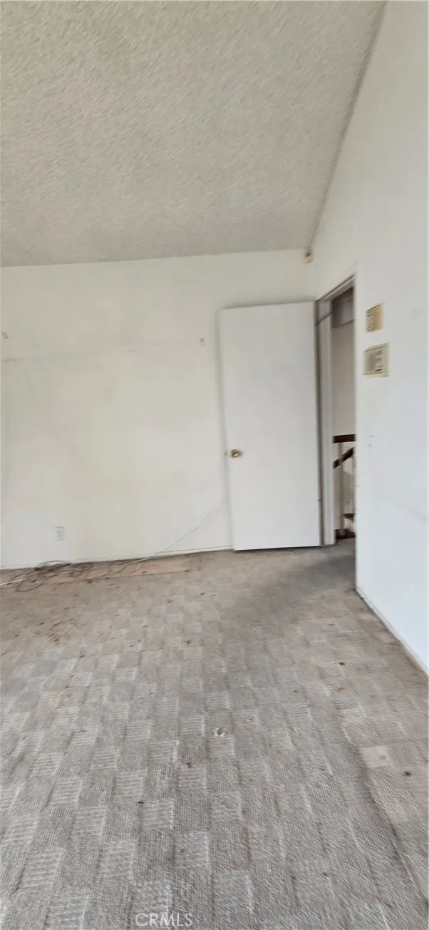 Cypress, California 90630, United States, 5 Bedrooms Bedrooms, ,3 BathroomsBathrooms,Residential,Pending,185312