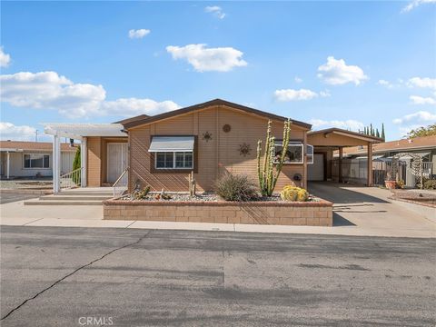 Photo of 12550 Main St #2, Hesperia, CA 92345 (MLS # HD25251961)
