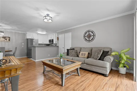 MLS: SR26196784