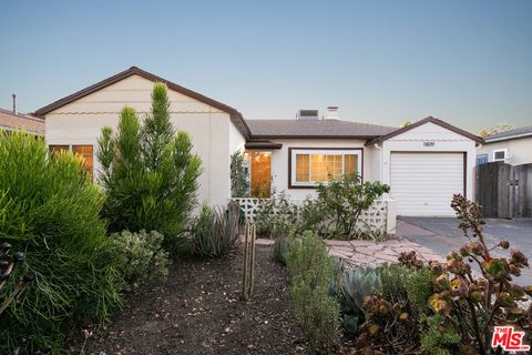 1809 N Rose Street Burbank CA 91505