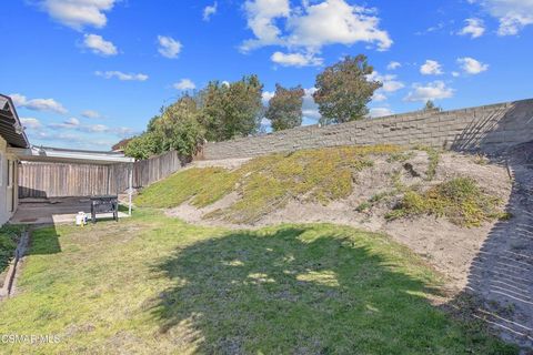 Tiny photo for 14717 Stanford Street, Moorpark, CA 93021 (MLS # 226002383)