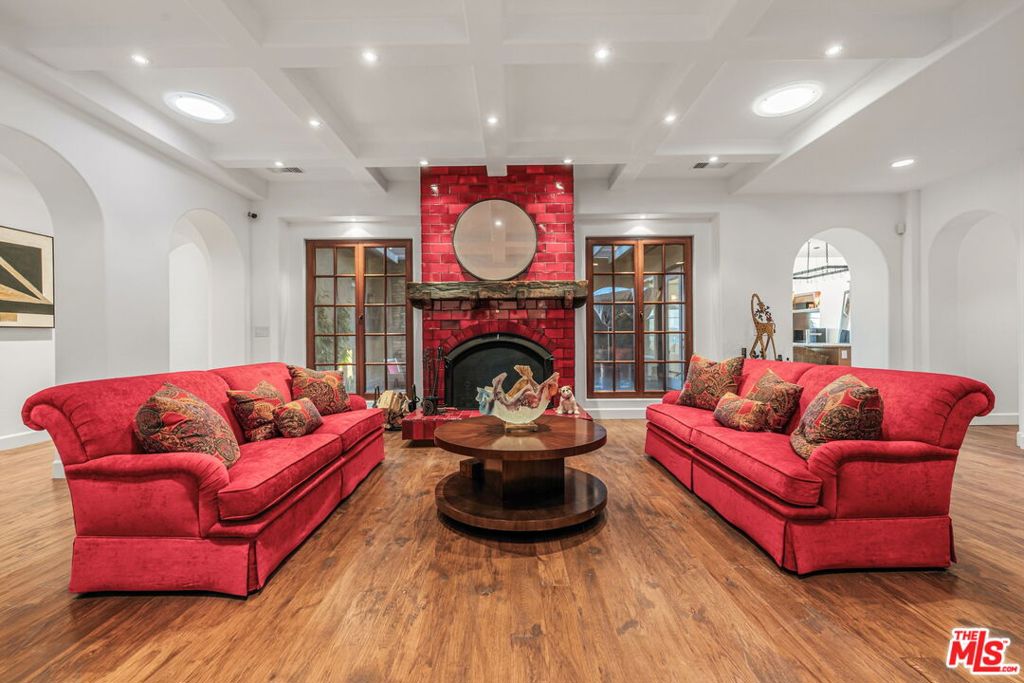 Santo Tomas - Residential