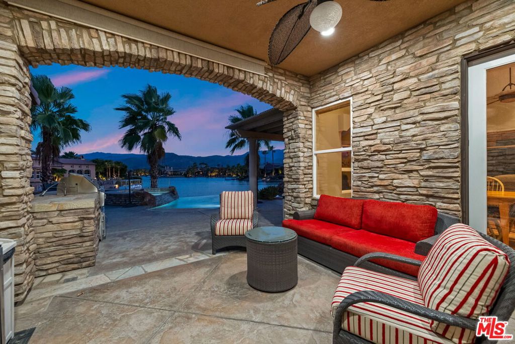 Santo Tomas - Residential