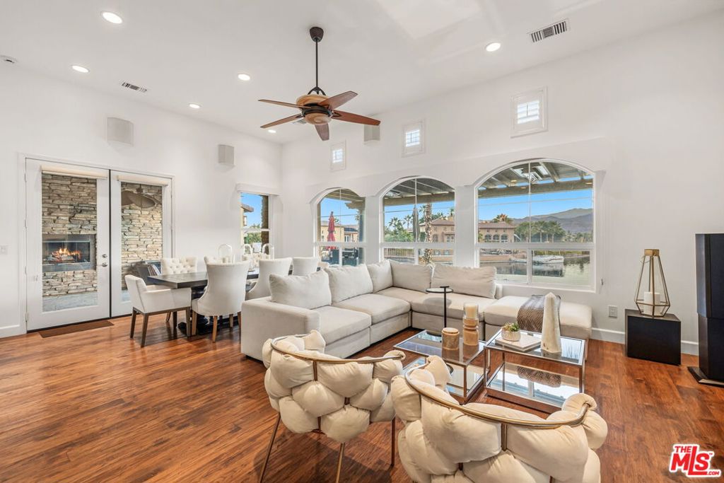 Santo Tomas - Residential