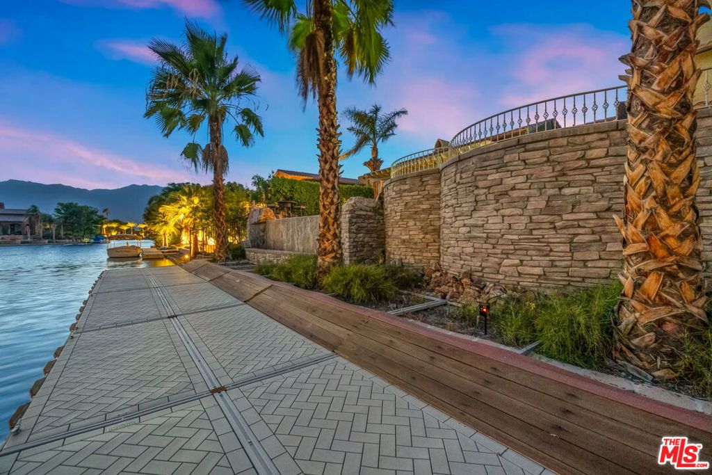 Santo Tomas - Residential