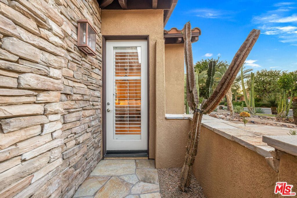 Santo Tomas - Residential