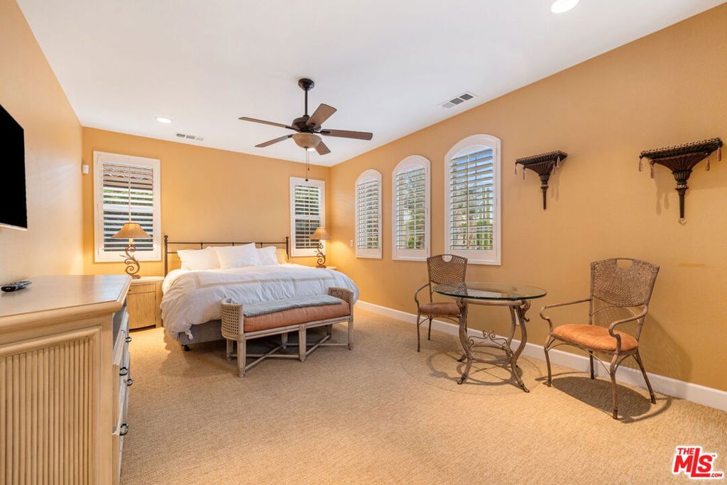 Santo Tomas - Residential