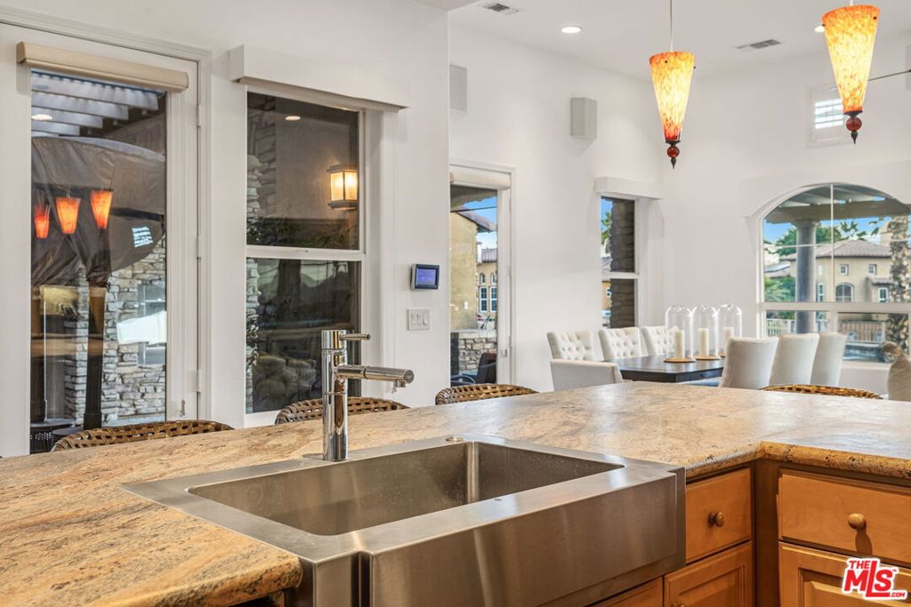 Santo Tomas - Residential