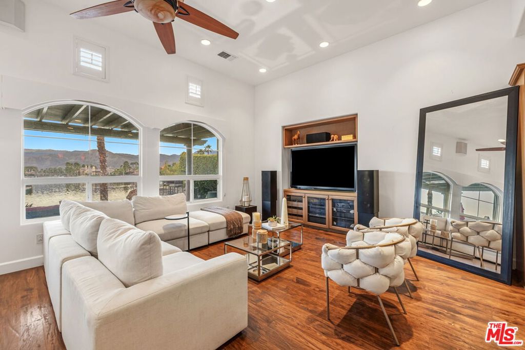 Santo Tomas - Residential