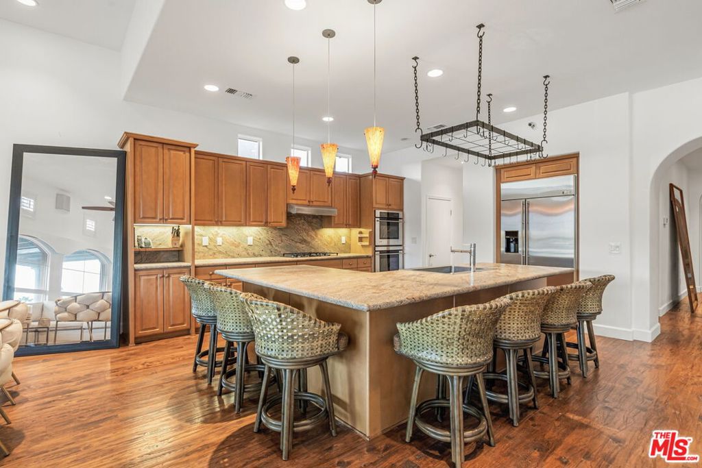 Santo Tomas - Residential