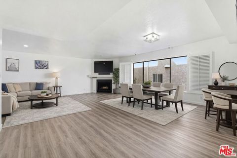 Photo of 4551 Kester Avenue #1, Sherman Oaks, CA 91403 (MLS # 26661625)