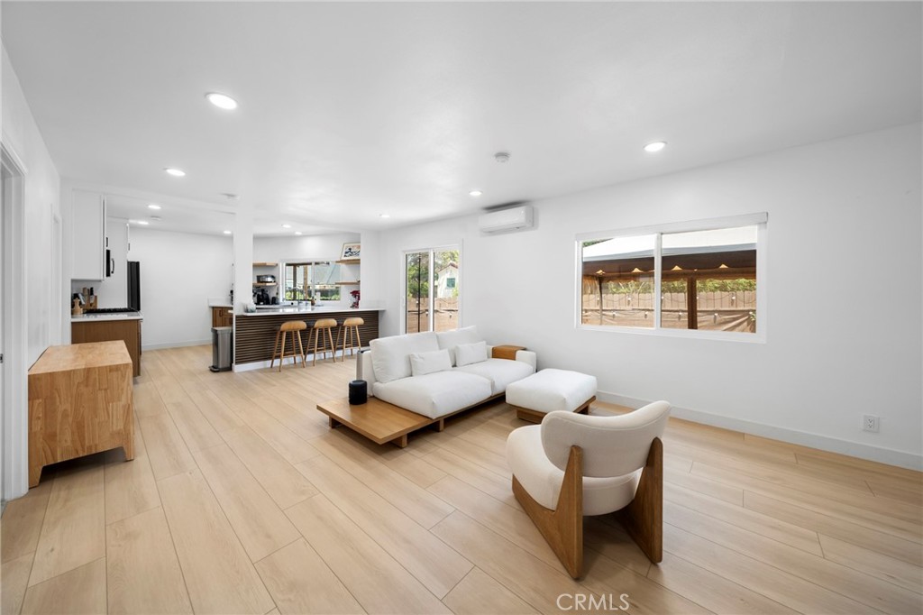 601 Orange Grove Avenue