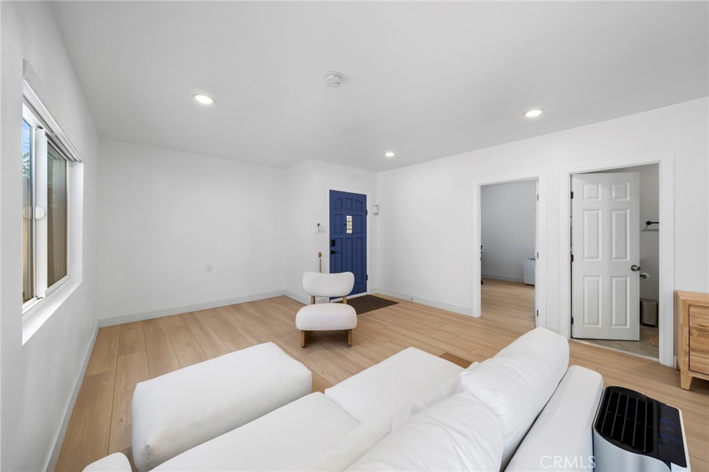 601 Orange Grove Avenue