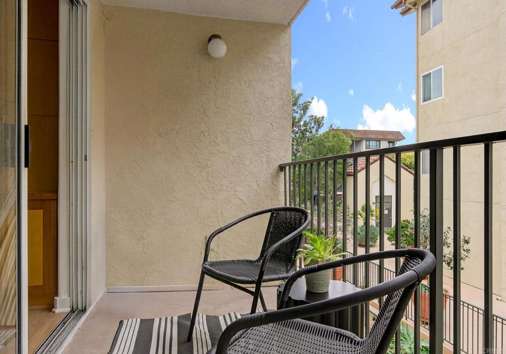 3795 Georgia Street 202