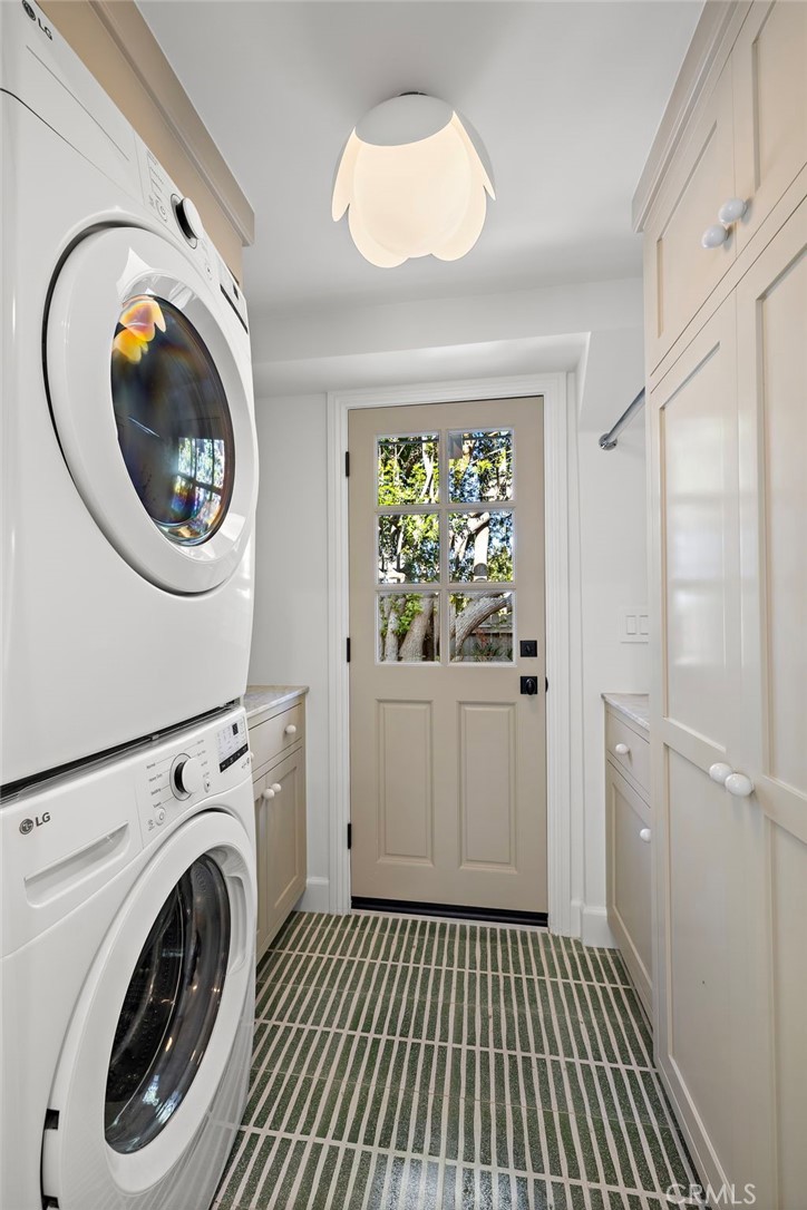 Top Of The World (TOW) - Residential