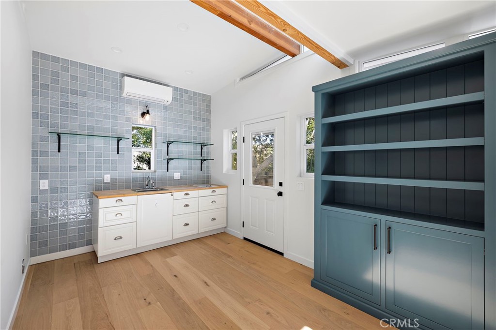 Top Of The World (TOW) - Residential