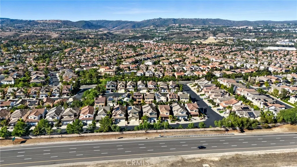 Laguna Niguel, California 92677, United States, 4 Bedrooms Bedrooms, ,3 BathroomsBathrooms,Residential,Active,230034