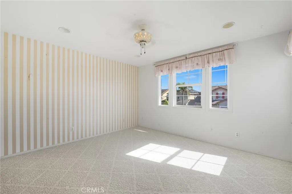 Laguna Niguel, California 92677, United States, 4 Bedrooms Bedrooms, ,3 BathroomsBathrooms,Residential,Active,230034