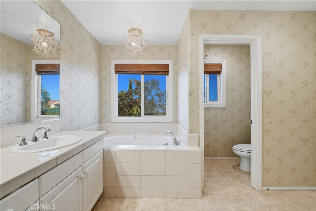 SAN JOAQUIN HILLS - Residential