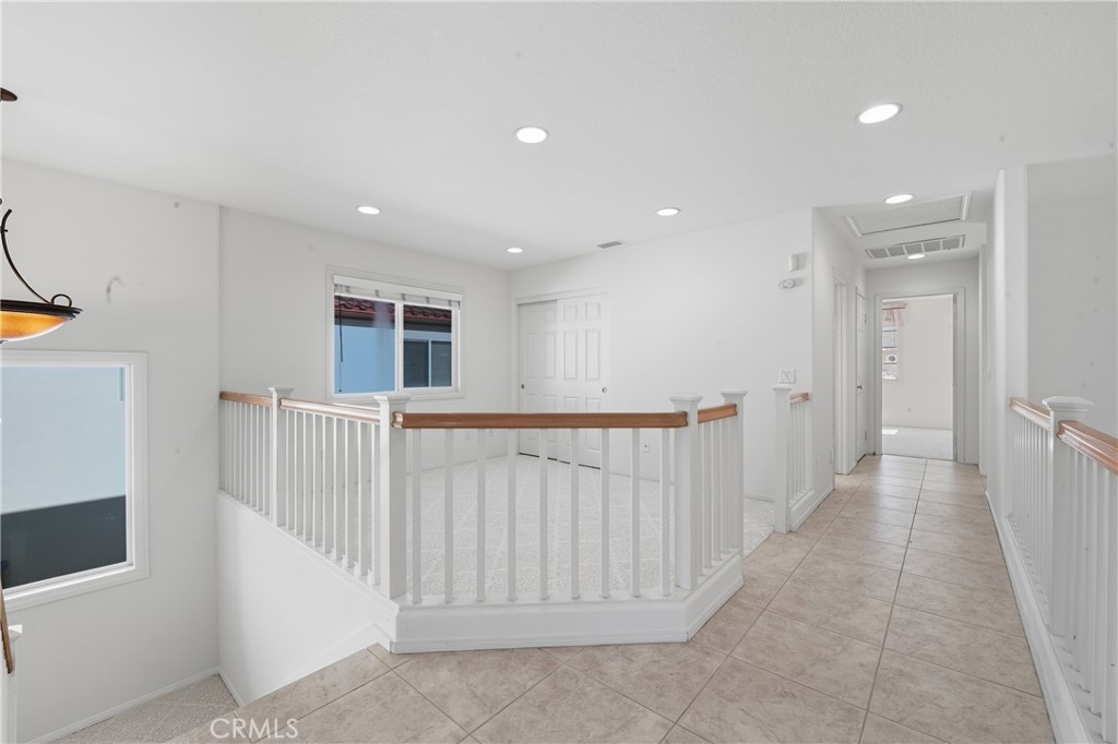 SAN JOAQUIN HILLS - Residential