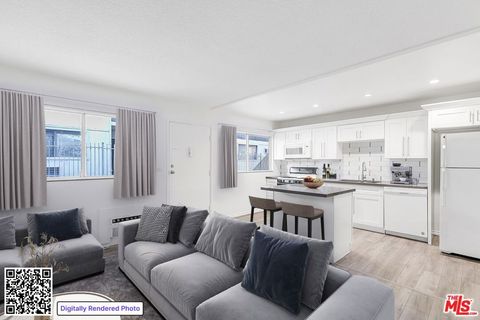 Photo of 5519 Bonner Avenue #3, North Hollywood, CA 91601 (MLS # 26851657)