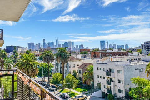 Photo of 2939 Leeward Ave AVE #615, Los Angeles, CA 90005 (MLS # RS26181934)