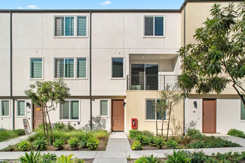 Photo of 5464 Seacliff PL #25, San Diego, CA 92154 (MLS # SW26190601)