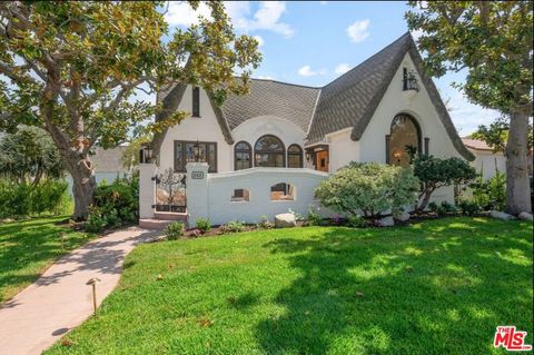 Properties 41 802 S Cochran Avenue Los Angeles CA 90036