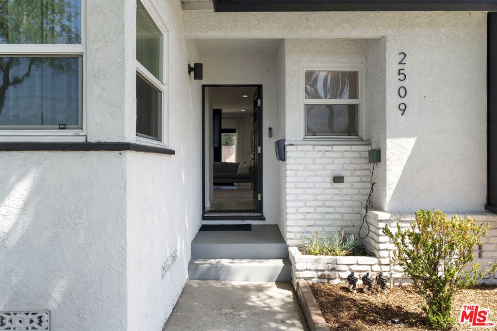 2509 Hudspeth Street, Inglewood CA 90303
