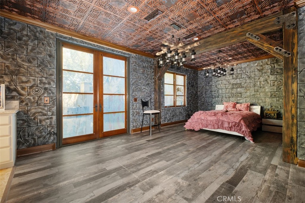 Forest (TF) - Residential Lease