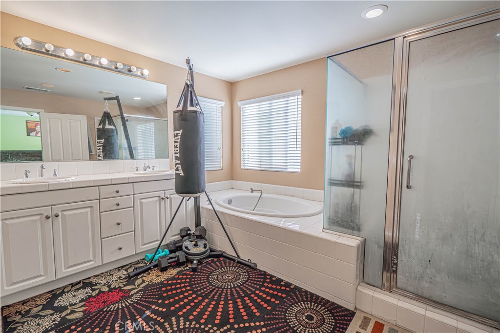 Mayfair@Fair Oaks (MFFO) - Residential