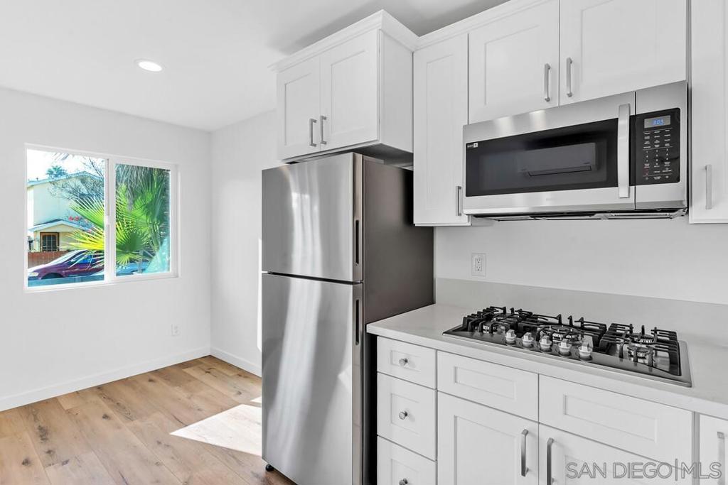 Ocean Beach - Residential Income