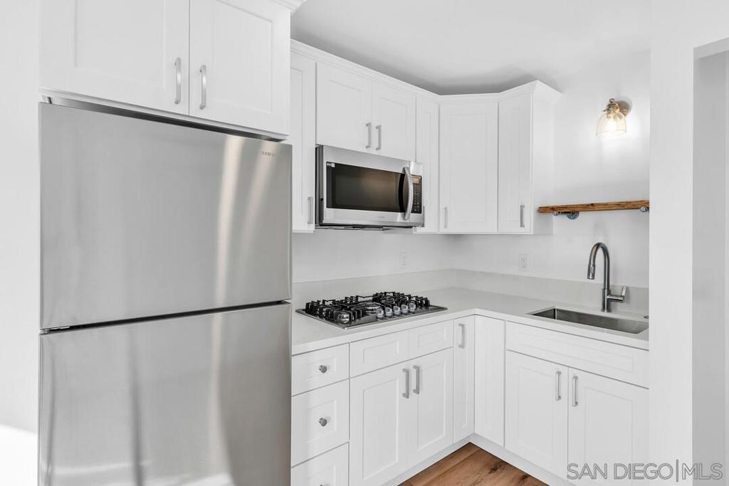 Ocean Beach - Residential Income