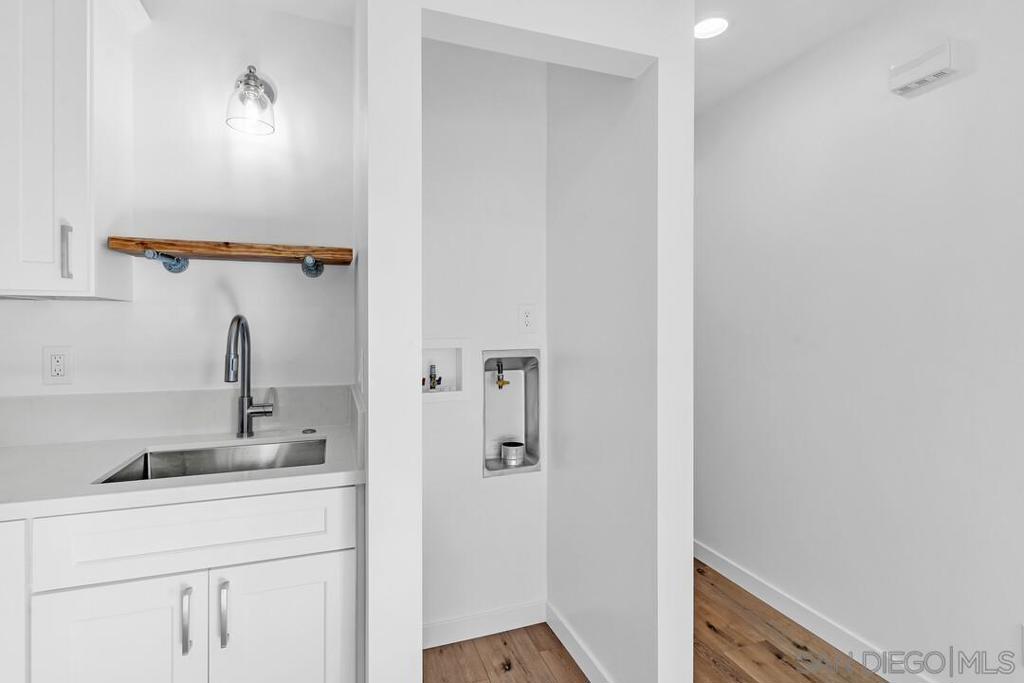 Ocean Beach - Residential Income