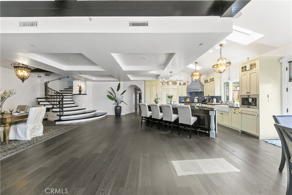 300 N Prospect Avenue