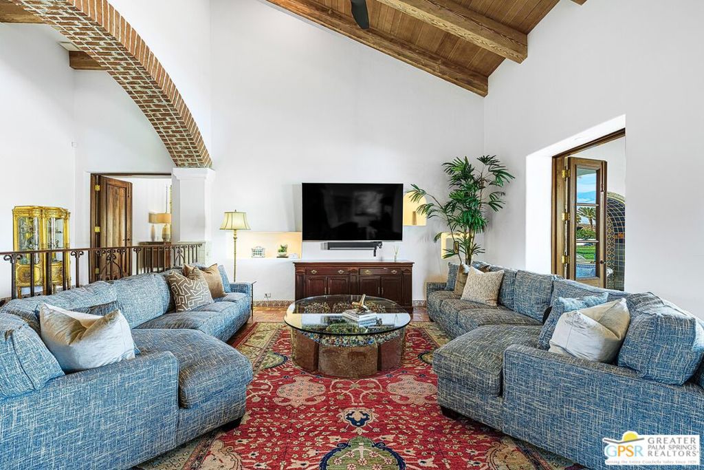 Clancy Lane - Residential