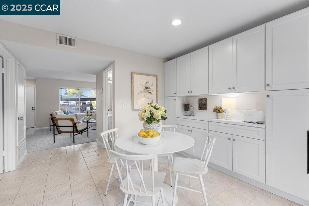 SPRINGVALLEY CMN - Residential