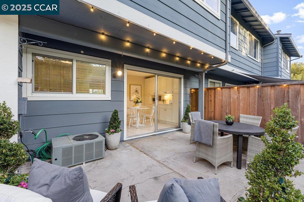 SPRINGVALLEY CMN - Residential