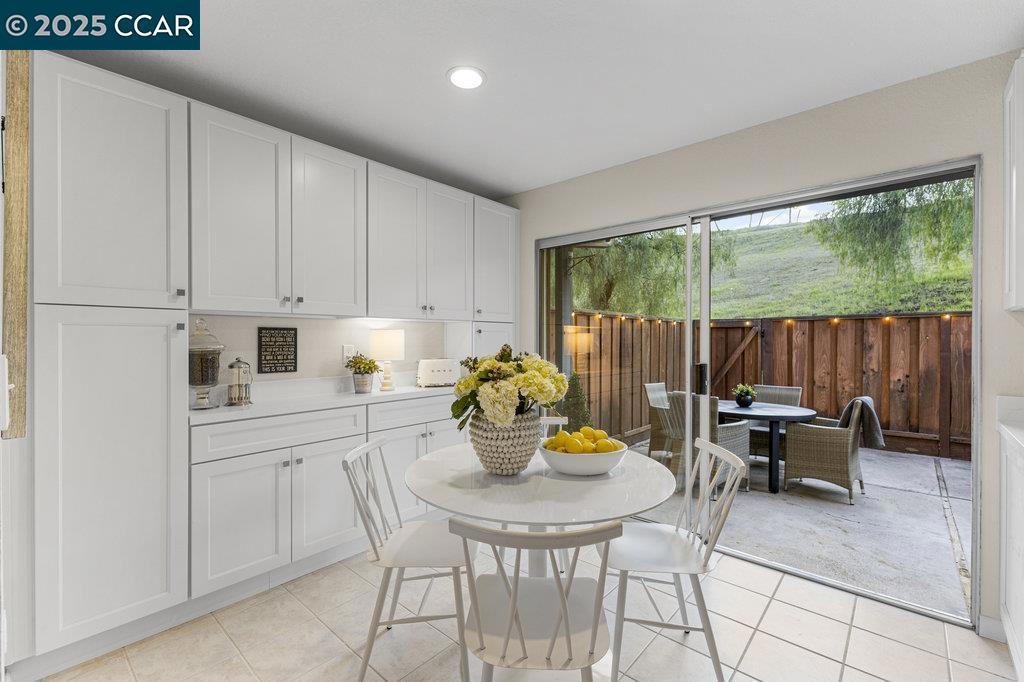 SPRINGVALLEY CMN - Residential