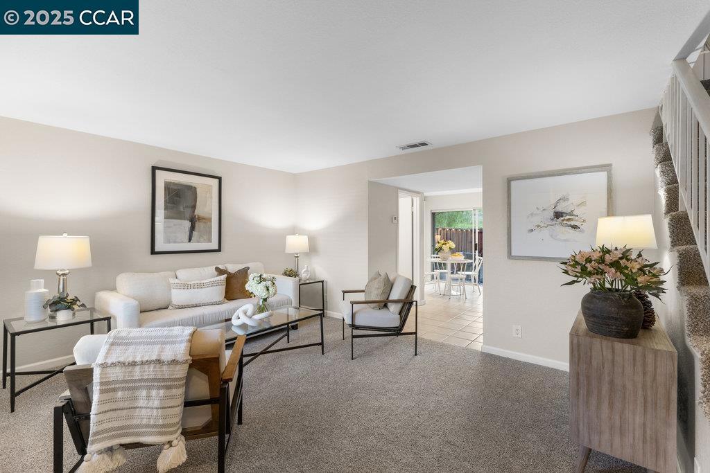 SPRINGVALLEY CMN - Residential