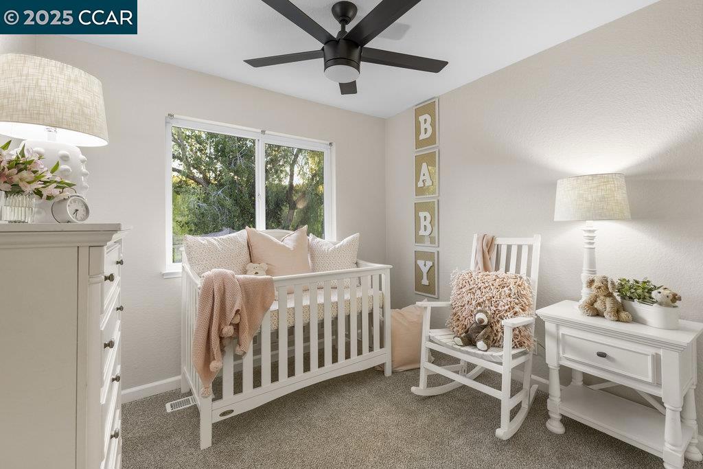 SPRINGVALLEY CMN - Residential