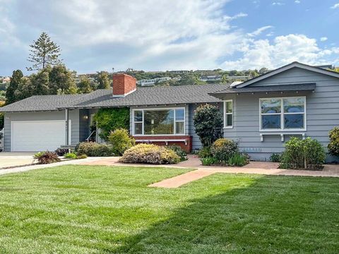 Photo of 8217 La Jolla Shores Drive Dr, La Jolla, CA 92037 (MLS # 260005499SD)