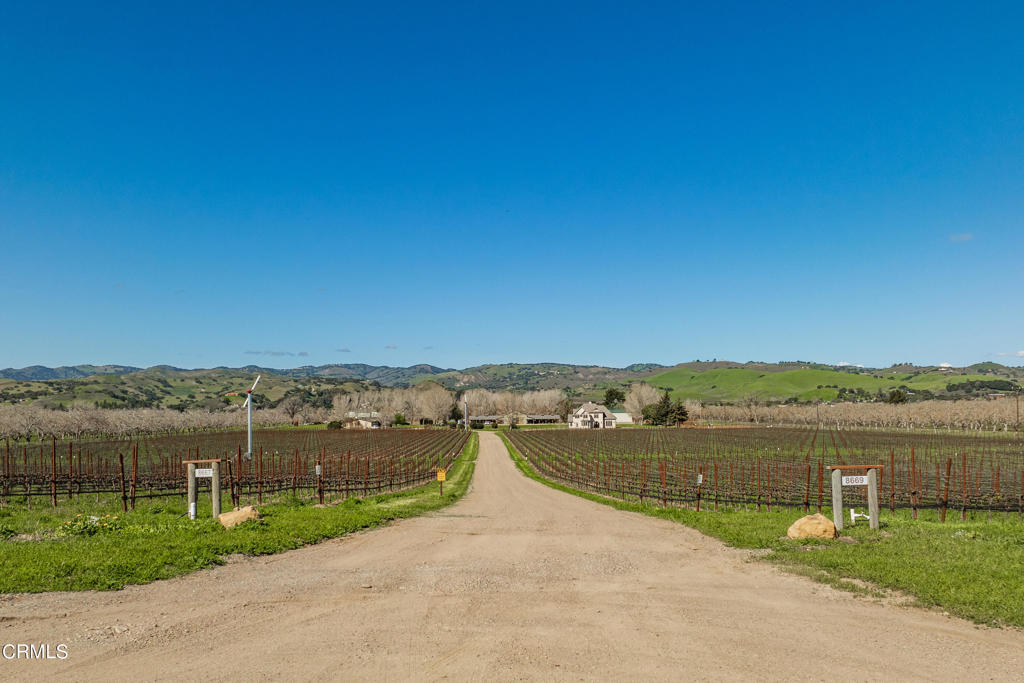 8669 Santa Rosa Road