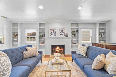 3033 Browning San Diego CA 92106