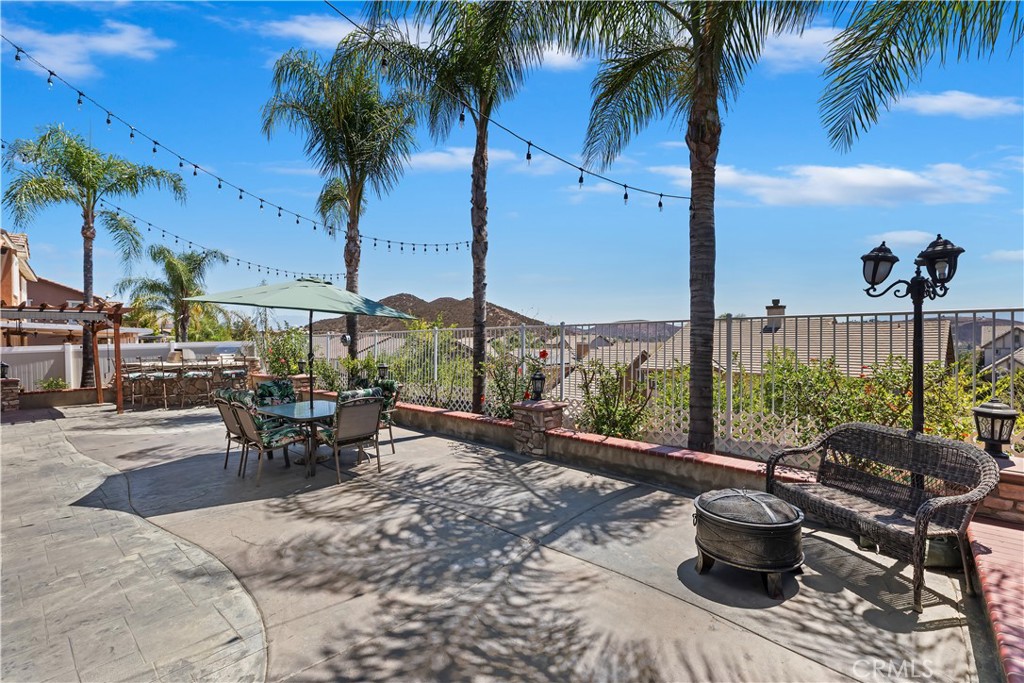 27488 Murrieta Oaks Avenue