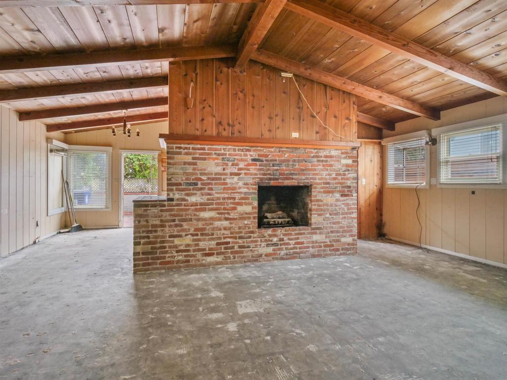 Mission Beach - Residential Income