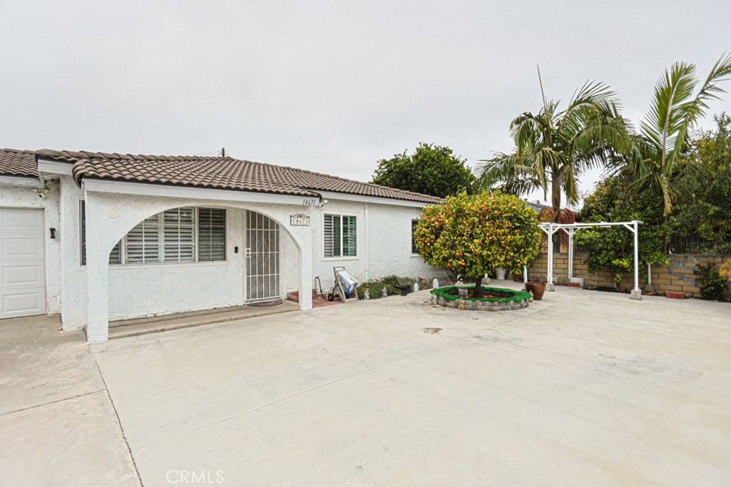 14671 Hunter Ln