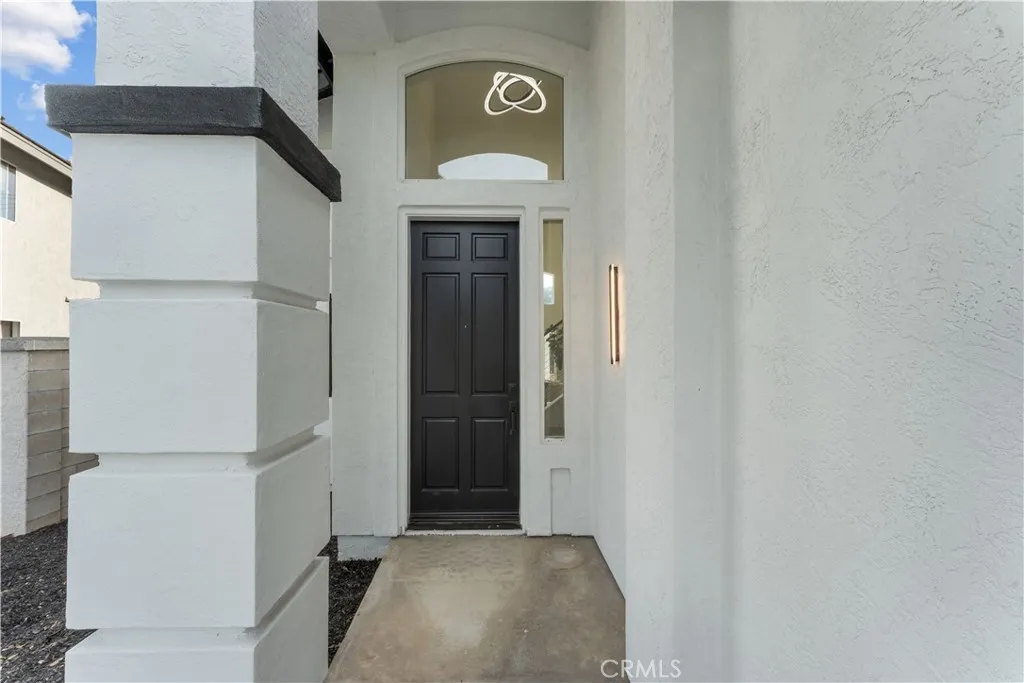 San Marcos, California 92078, United States, 4 Bedrooms Bedrooms, ,3 BathroomsBathrooms,Residential,Active,243682