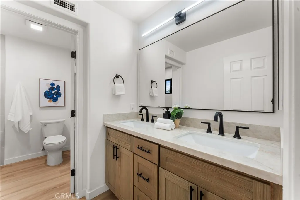 San Marcos, California 92078, United States, 4 Bedrooms Bedrooms, ,3 BathroomsBathrooms,Residential,Active,243682