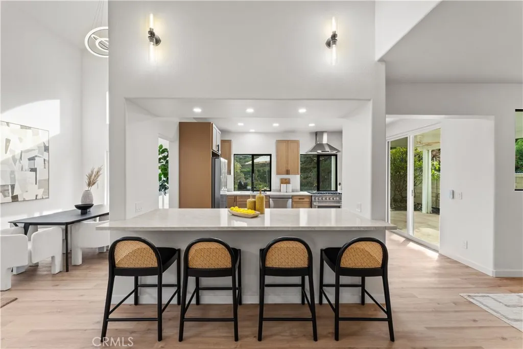 San Marcos, California 92078, United States, 4 Bedrooms Bedrooms, ,3 BathroomsBathrooms,Residential,Active,243682